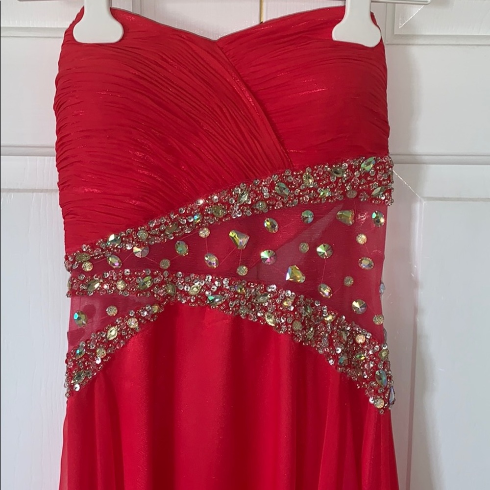 👸 PROM DRESS 👗 - Picture 2 of 8